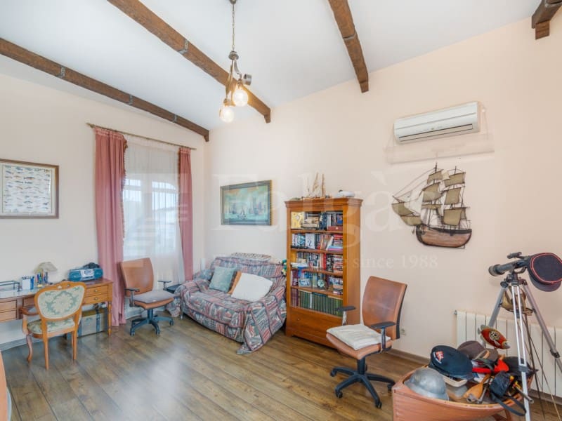 4 quarto Moradia para venda em Empuriabrava com piscina garagem - 1 995 000 € (Ref: 10050025)