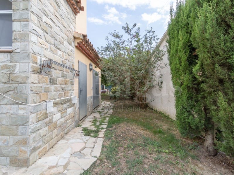 4 quarto Moradia para venda em Empuriabrava com piscina garagem - 1 995 000 € (Ref: 10050025)