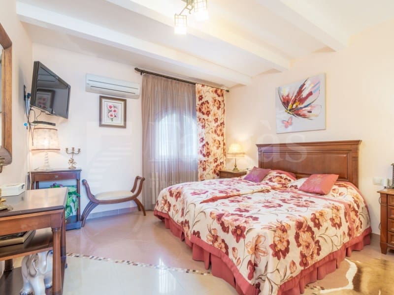 4 quarto Moradia para venda em Empuriabrava com piscina garagem - 1 995 000 € (Ref: 10050025)