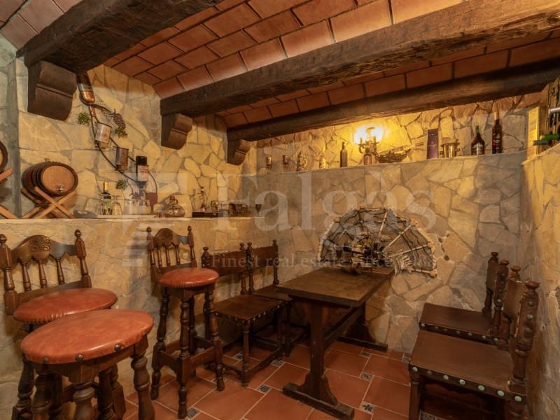 4 quarto Moradia para venda em Empuriabrava com piscina garagem - 1 995 000 € (Ref: 10050025)