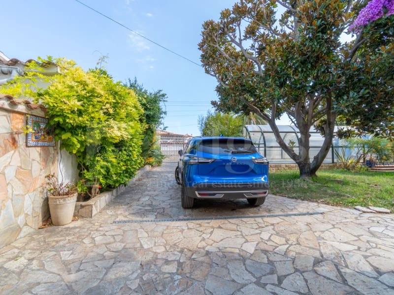 4 quarto Moradia para venda em Empuriabrava com piscina garagem - 1 995 000 € (Ref: 10050025)