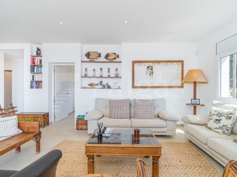 4 chambre Villa/Maison à vendre à Roses avec piscine garage - 880 000 € (Ref: 10075478)