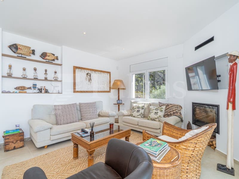4 chambre Villa/Maison à vendre à Roses avec piscine garage - 880 000 € (Ref: 10075478)