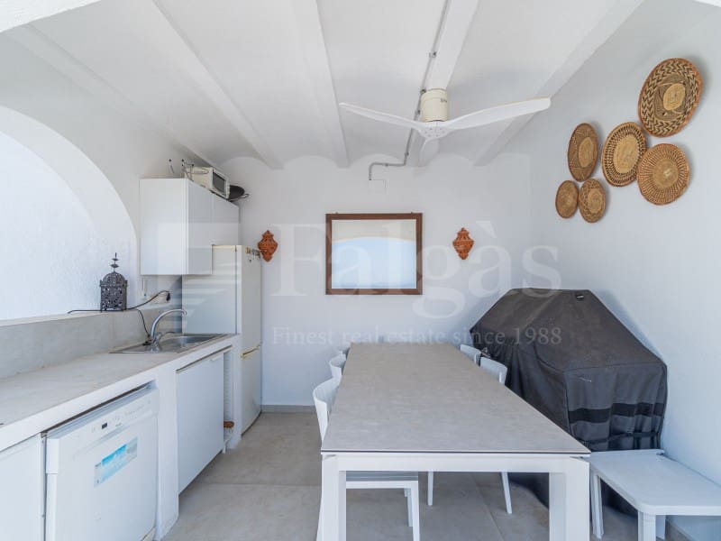 4 chambre Villa/Maison à vendre à Roses avec piscine garage - 880 000 € (Ref: 10075478)