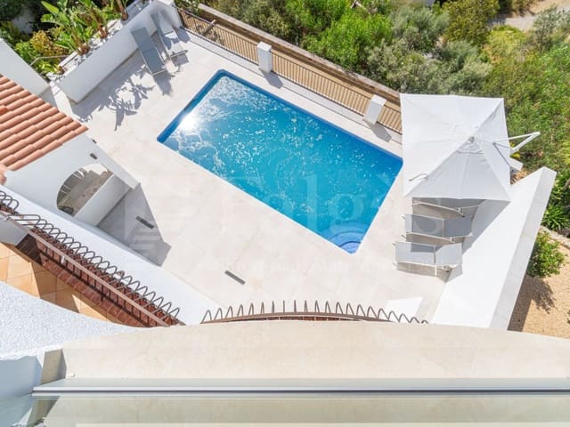 4 chambre Villa/Maison à vendre à Roses avec piscine garage - 880 000 € (Ref: 10075478)