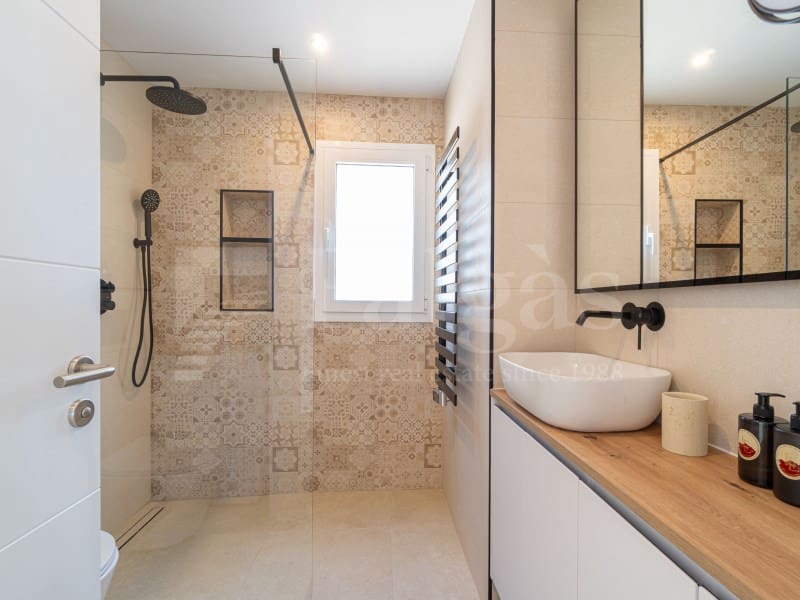4 chambre Villa/Maison à vendre à Roses avec piscine garage - 880 000 € (Ref: 10075478)