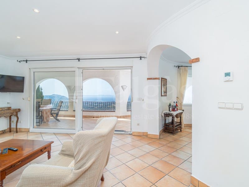 4 chambre Villa/Maison à vendre à Roses avec piscine garage - 880 000 € (Ref: 10075478)