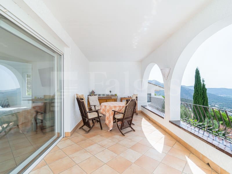4 chambre Villa/Maison à vendre à Roses avec piscine garage - 880 000 € (Ref: 10075478)