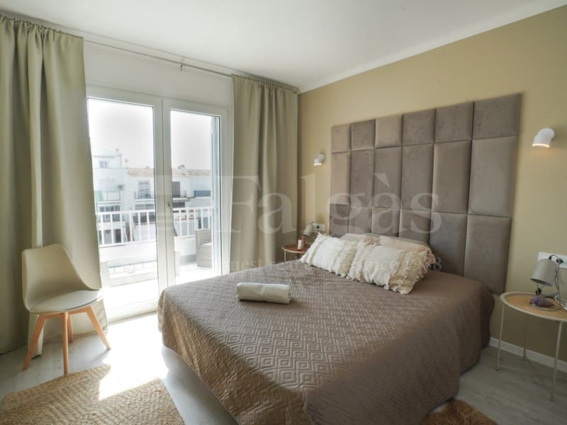 3 soverom Hus til salgs i Empuriabrava med garasje - € 595 000 (Ref: 10078162)