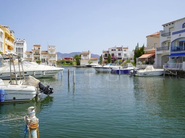 3 soverom Hus til salgs i Empuriabrava, Castelló d'Empúries med garasje - € 595 000 (Ref: 10078162)