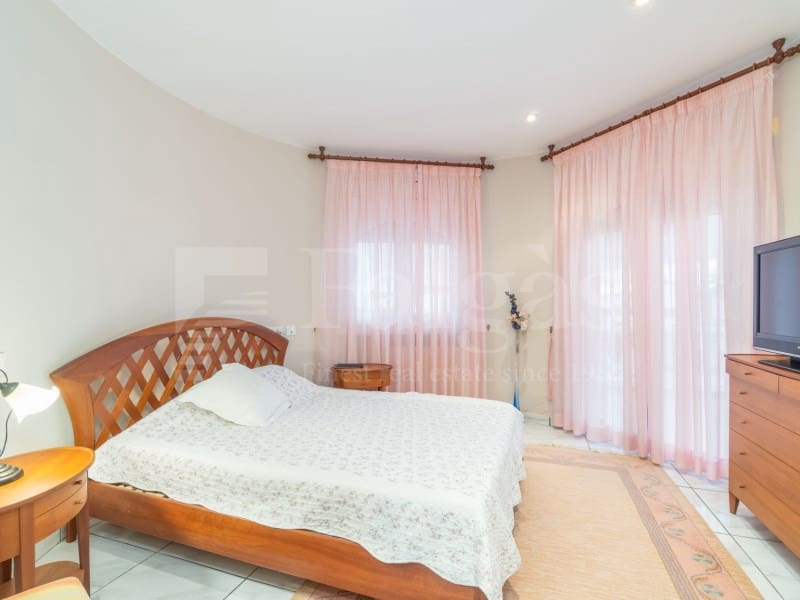 3 slaapkamer Villa te koop in Empuriabrava met zwembad garage - € 950.000 (Ref: 10094373)