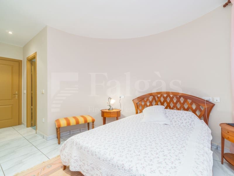 3 slaapkamer Villa te koop in Empuriabrava met zwembad garage - € 950.000 (Ref: 10094373)
