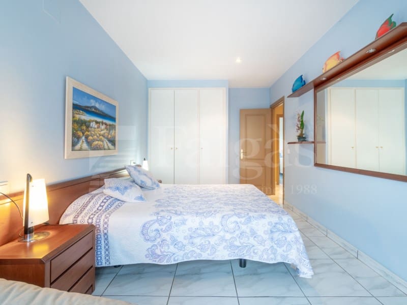 3 slaapkamer Villa te koop in Empuriabrava met zwembad garage - € 950.000 (Ref: 10094373)