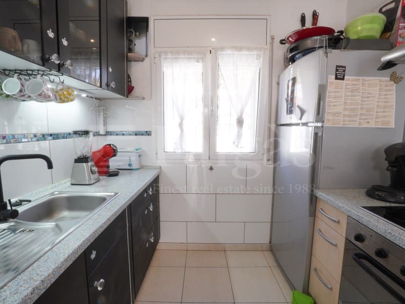 6 slaapkamer Villa te koop in Empuriabrava met zwembad garage - € 535.000 (Ref: 10098289)