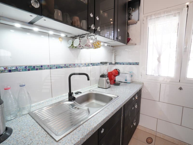 6 slaapkamer Villa te koop in Empuriabrava met zwembad garage - € 535.000 (Ref: 10098289)