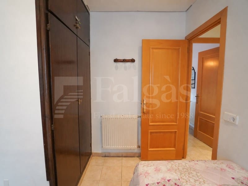 6 slaapkamer Villa te koop in Empuriabrava met zwembad garage - € 535.000 (Ref: 10098289)