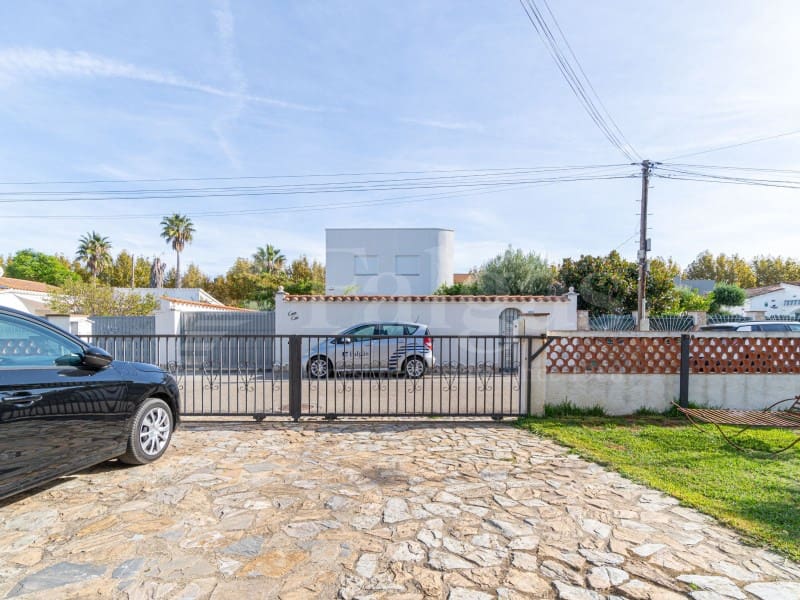2 quarto Apartamento para venda em Empuriabrava com garagem - 230 000 € (Ref: 10100161)