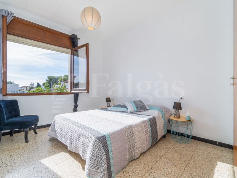 2 quarto Apartamento para venda em Empuriabrava com garagem - 230 000 € (Ref: 10100161)