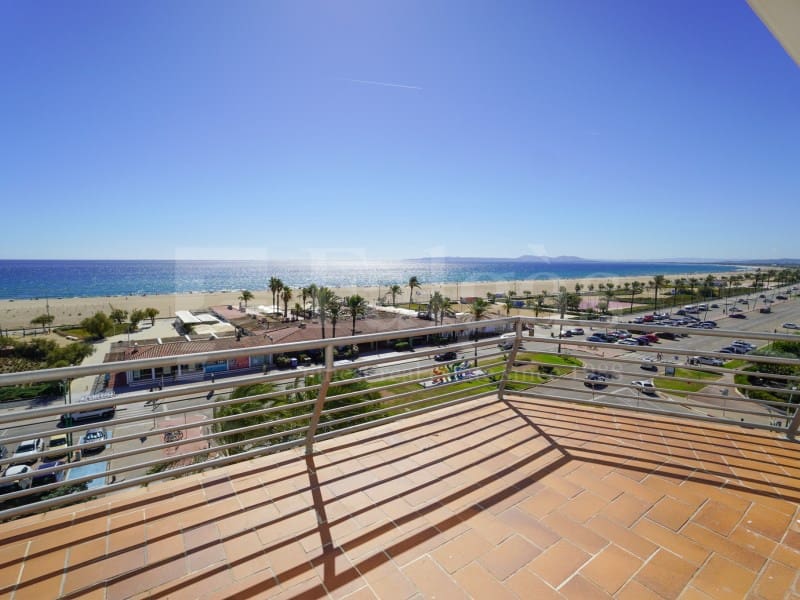 1 makuuhuone Asunto myytävänä paikassa Empuriabrava - 397 000 € (Ref: 10102214)