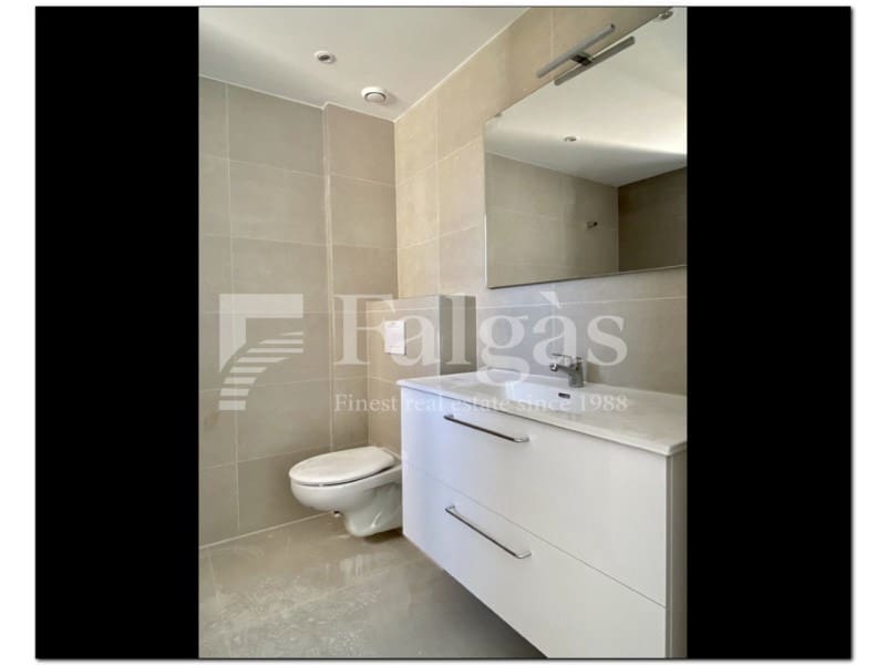 4 chambre Villa/Maison Semi-Mitoyenne à vendre à Empuriabrava avec piscine - 725 000 € (Ref: 10139402)