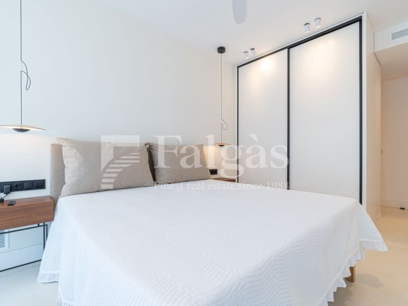3 bedroom Villa for sale in Empuriabrava with pool garage - € 790,000 (Ref: 10142359)