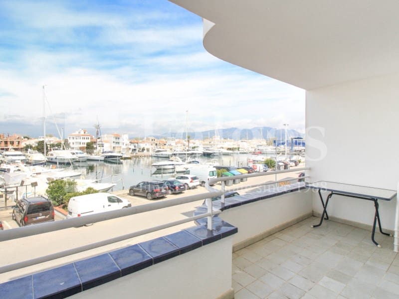 2 chambre Appartement à vendre à Empuriabrava - 279 000 € (Ref: 9192910)