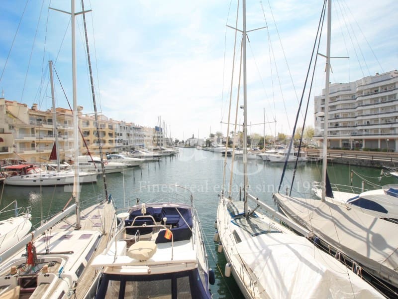 2 chambre Appartement à vendre à Empuriabrava - 279 000 € (Ref: 9192910)