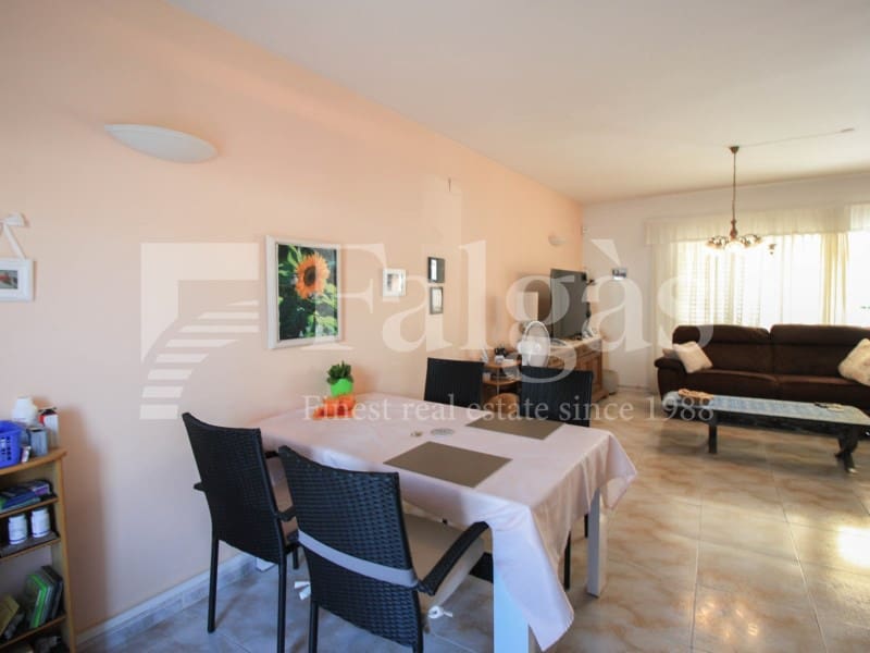 4 Zimmer Villa zu verkaufen in Empuriabrava mit Garage - 325.000 € (Ref: 9192911)