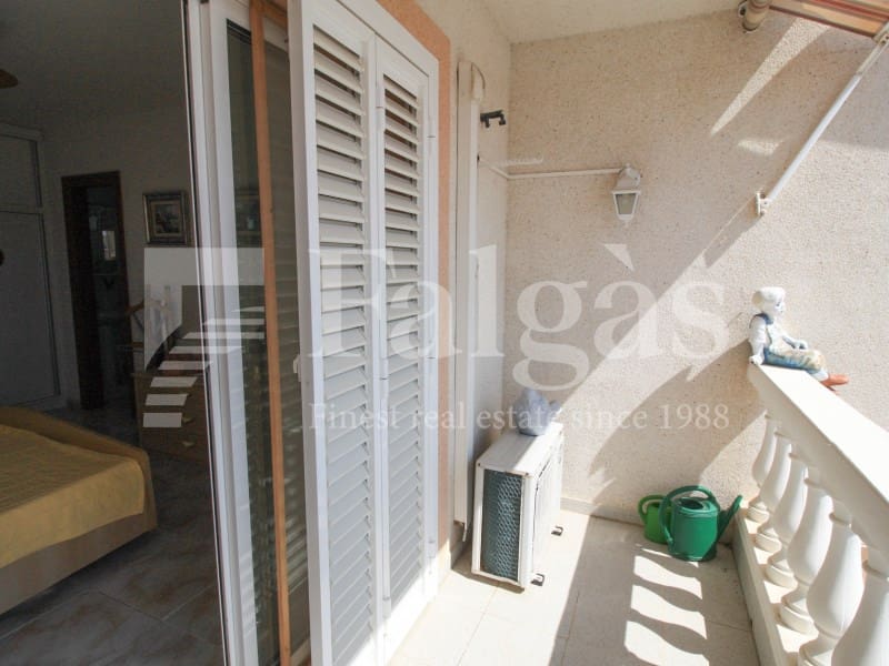 4 Zimmer Villa zu verkaufen in Empuriabrava mit Garage - 325.000 € (Ref: 9192911)
