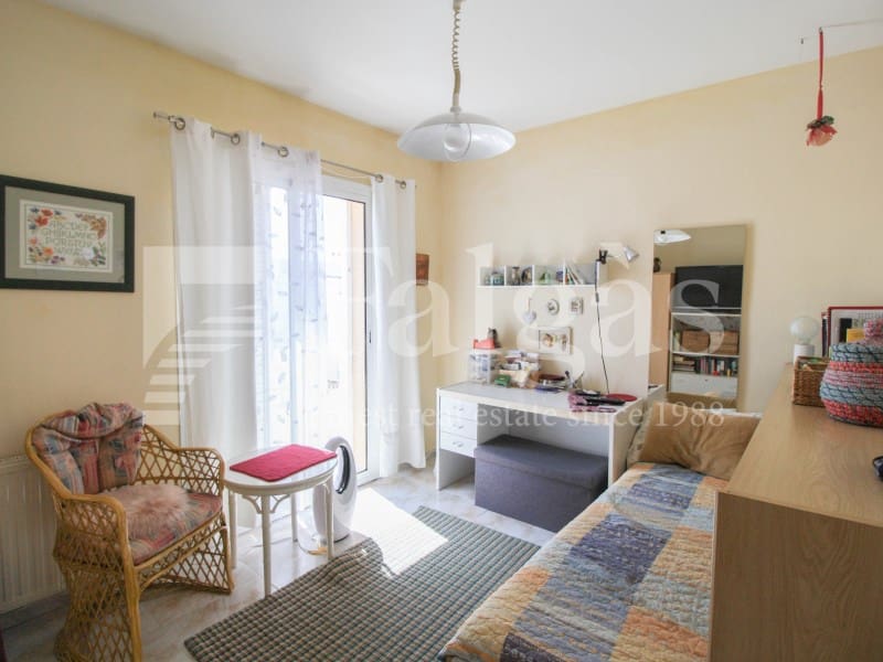 4 Zimmer Villa zu verkaufen in Empuriabrava mit Garage - 325.000 € (Ref: 9192911)