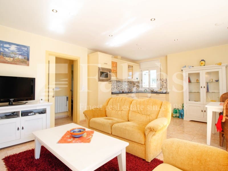 2 soveværelse Byhus til salg i Empuriabrava - € 399.000 (Ref: 9192913)