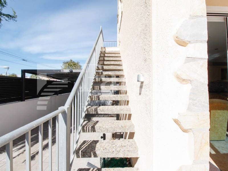 2 soveværelse Byhus til salg i Empuriabrava - € 399.000 (Ref: 9192913)