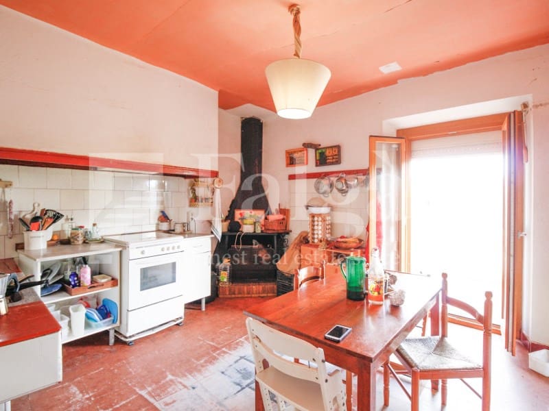 4 slaapkamer Finca/Landhuis te koop in Peralada - € 470.000 (Ref: 9192916)