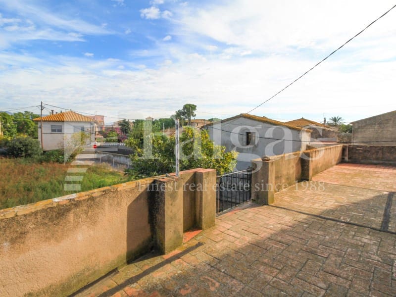 4 slaapkamer Finca/Landhuis te koop in Peralada - € 470.000 (Ref: 9192916)