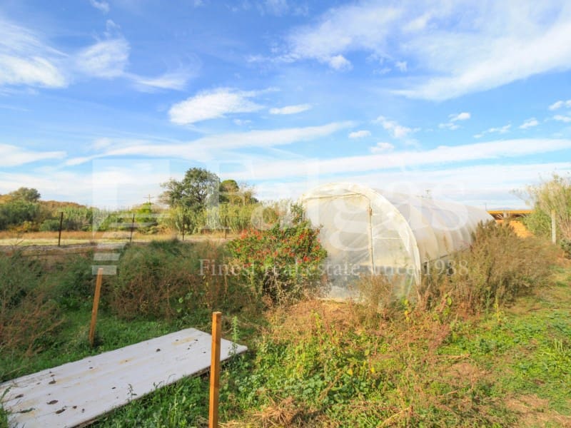 4 slaapkamer Finca/Landhuis te koop in Peralada - € 470.000 (Ref: 9192916)