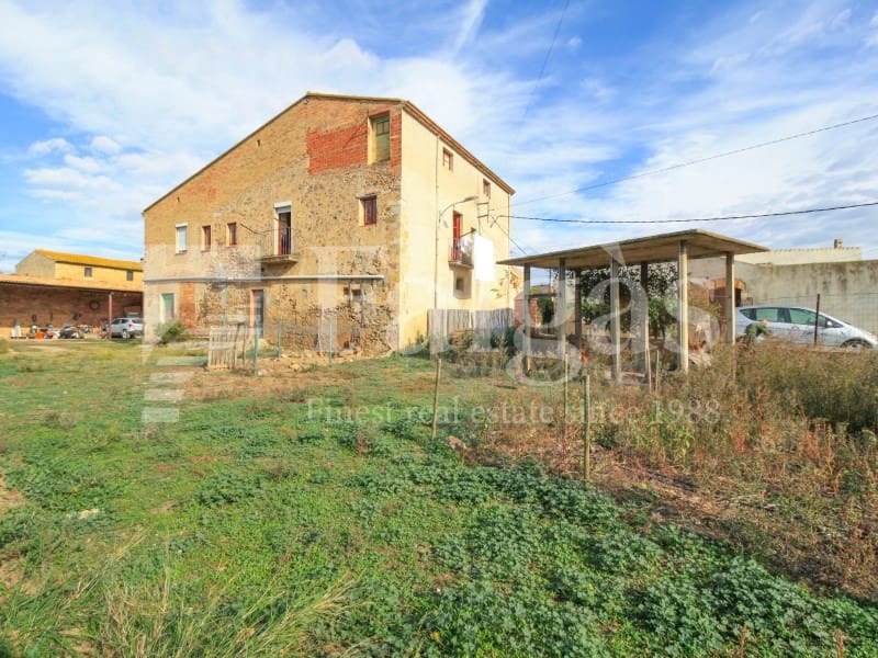 4 slaapkamer Finca/Landhuis te koop in Peralada - € 470.000 (Ref: 9192916)