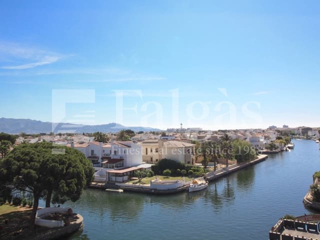 4 sovrum Lägenhet till salu i Empuriabrava, Castelló d'Empúries med pool - 475 000 € (Ref: 9192918)