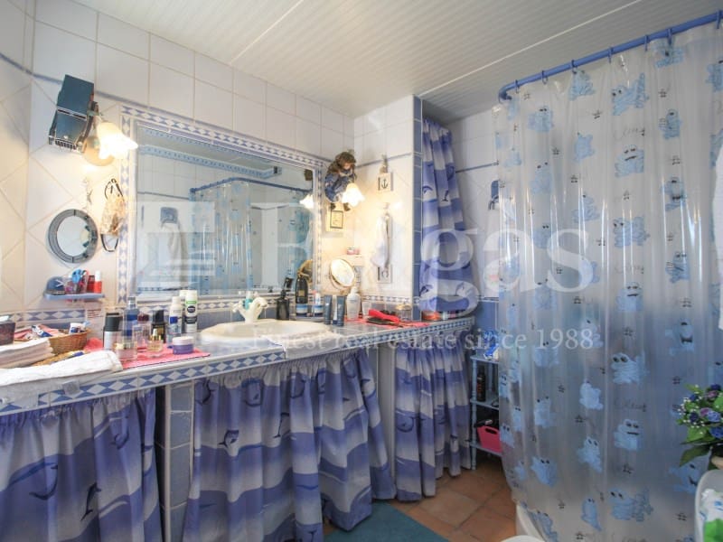 4 sypialnia Mieszkanie na sprzedaż w Empuriabrava z basenem - 475 000 € (Ref: 9192918)