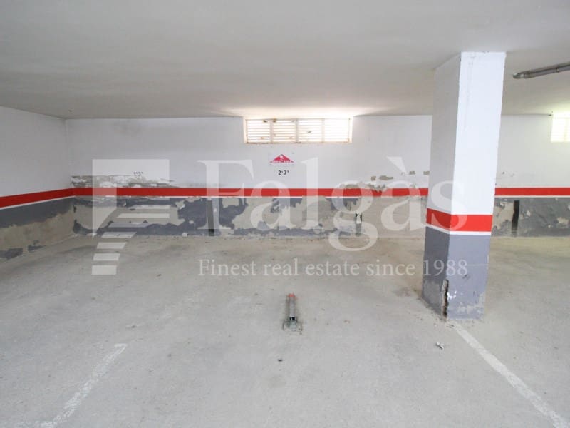 4 sypialnia Mieszkanie na sprzedaż w Empuriabrava z basenem - 475 000 € (Ref: 9192918)