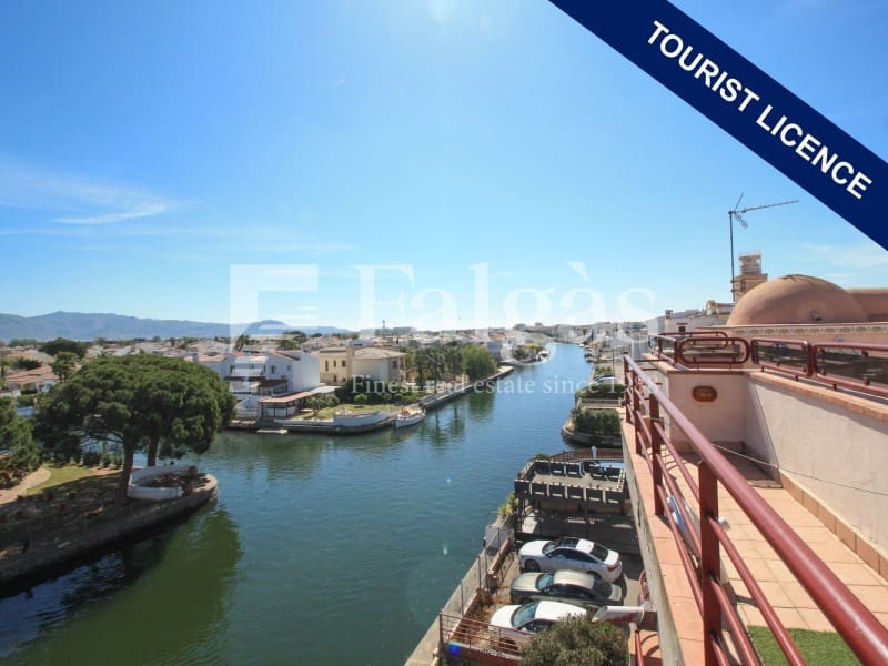 4 sypialnia Mieszkanie na sprzedaż w Empuriabrava z basenem - 475 000 € (Ref: 9192918)