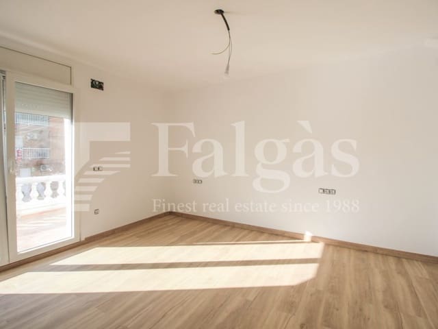 2 soveværelse Byhus til salg i Empuriabrava, Castelló d'Empúries - € 269.000 (Ref: 9192921)