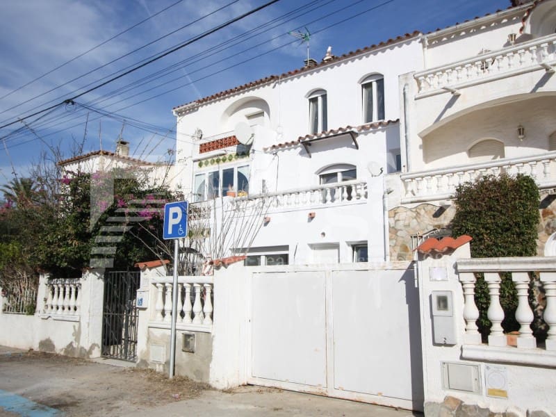 2 soverom Hus til salgs i Empuriabrava - € 269 000 (Ref: 9192921)