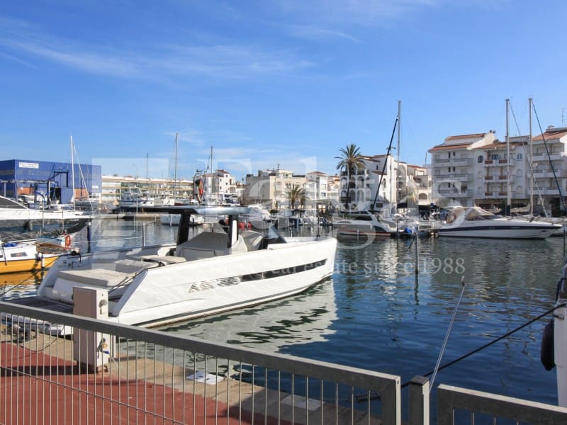 2 soverom Hus til salgs i Empuriabrava - € 269 000 (Ref: 9192921)