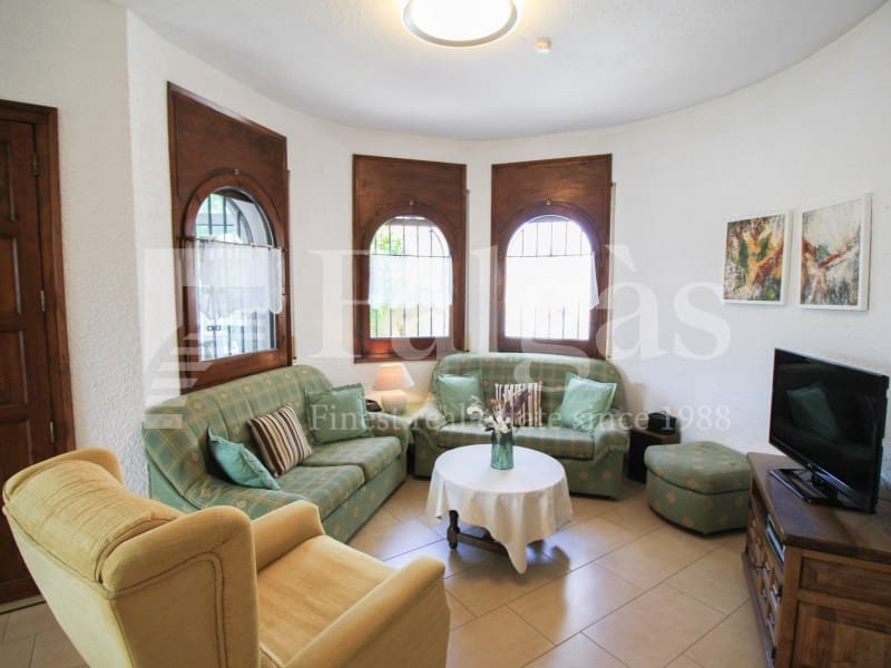 3 soveværelse Bungalow til salg i Empuriabrava med swimmingpool garage - € 495.000 (Ref: 9192922)