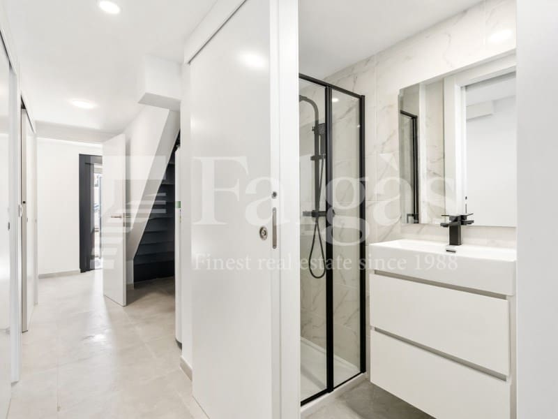 4 soverom Hus til salgs i Empuriabrava med garasje - € 639 000 (Ref: 9192924)