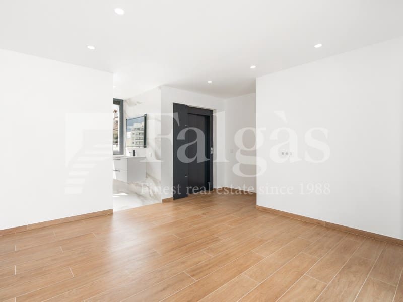 4 soverom Hus til salgs i Empuriabrava med garasje - € 639 000 (Ref: 9192924)