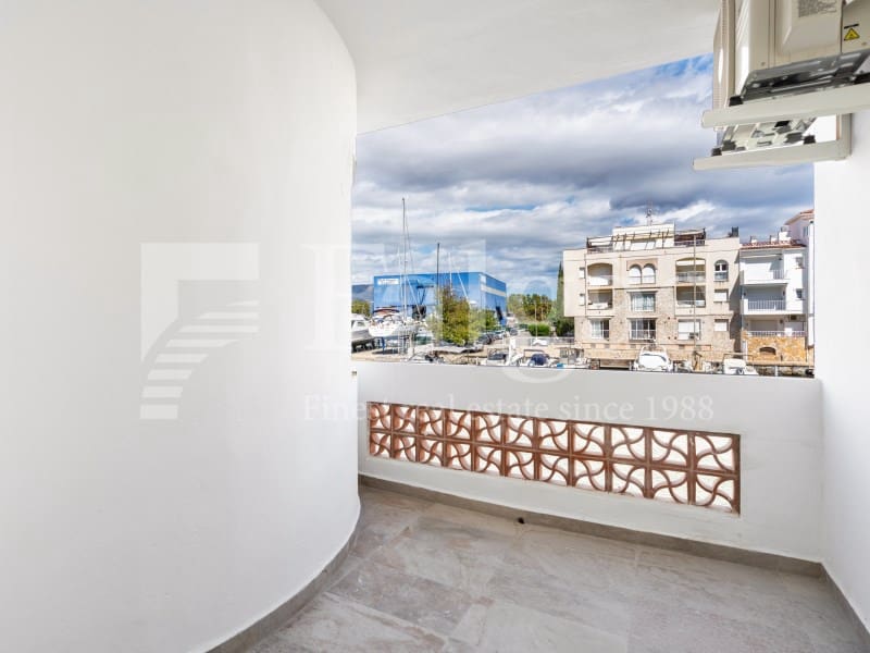 4 soverom Hus til salgs i Empuriabrava med garasje - € 639 000 (Ref: 9192924)