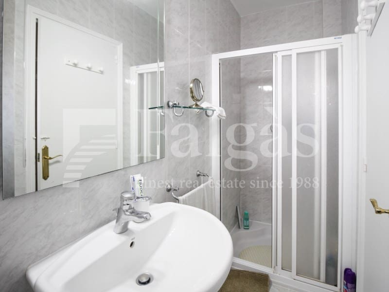 4 chambre Villa/Maison à vendre à Empuriabrava avec piscine garage - 598 000 € (Ref: 9192925)