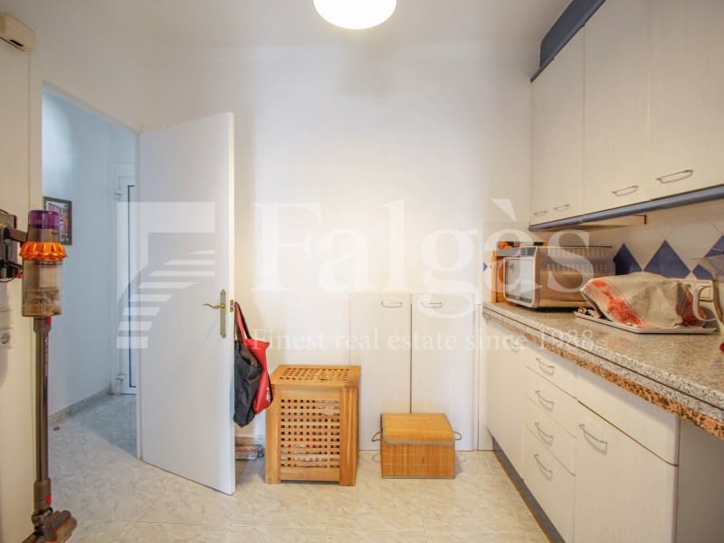 4 chambre Villa/Maison à vendre à Empuriabrava avec piscine garage - 598 000 € (Ref: 9192925)