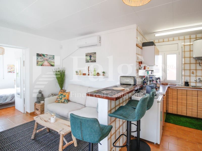 4 chambre Villa/Maison à vendre à Empuriabrava avec piscine garage - 598 000 € (Ref: 9192925)